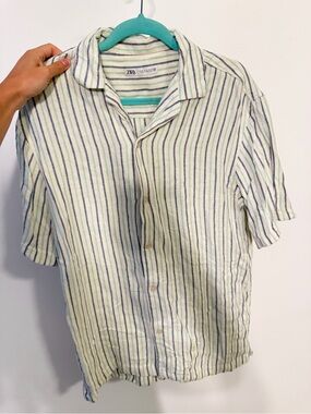 ZARA Men's Short-Sleeve Striped Button-Down in Cream and Blue